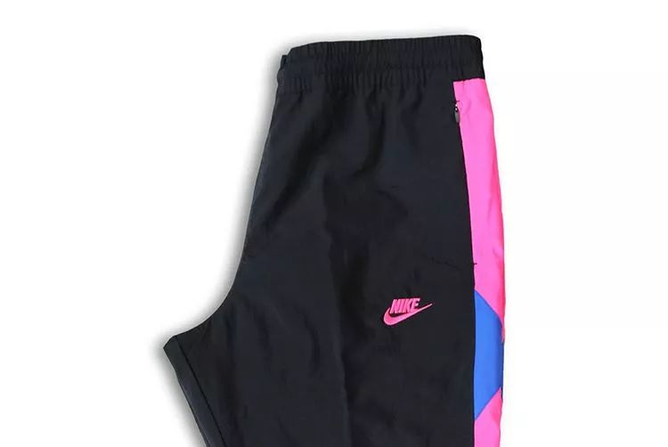 复古运动外套nike,nike最新款运动服