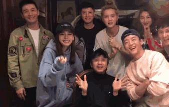 邓超谈鹿晗关晓彤2018,邓超鹿晗关晓彤同框视频