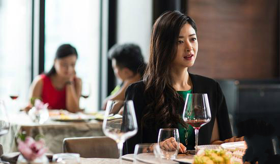 樊胜美欢乐颂奢侈品,欢乐颂樊胜美装得满不在乎