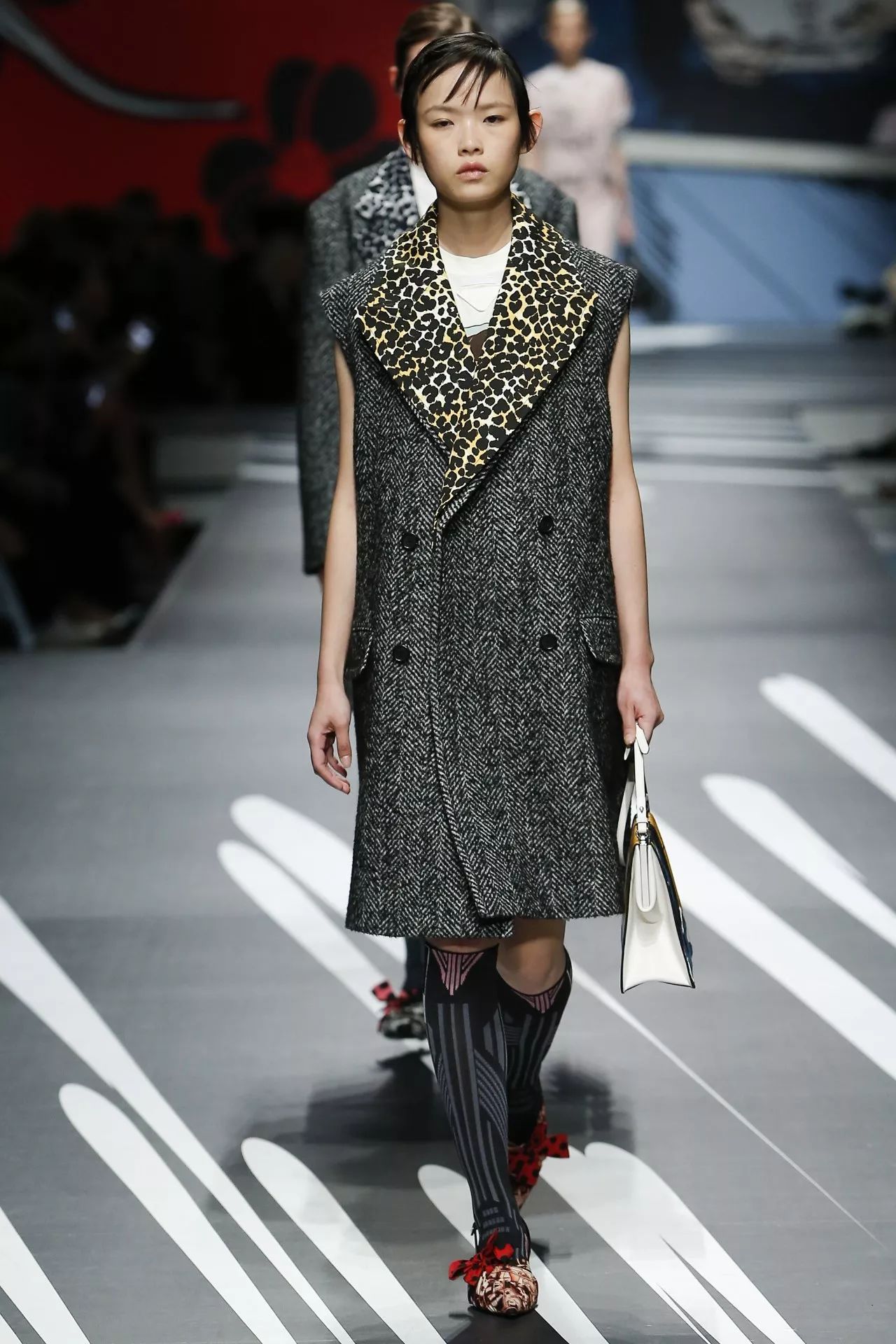 加绒加厚豹纹外套女冬,保暖外套女加厚加绒豹纹