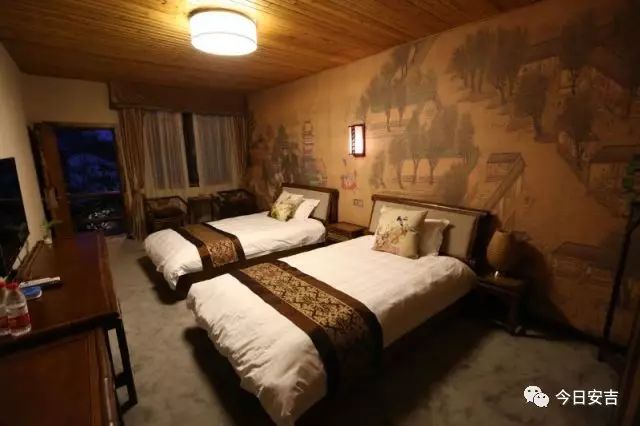 安吉民宿深山里的极简主义,安吉墨林院民宿抖音团购