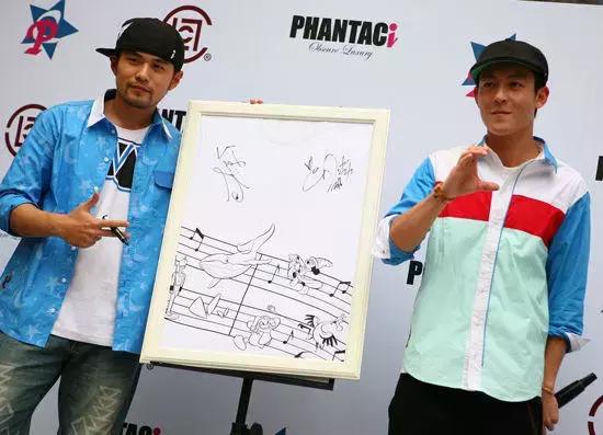 周杰伦依然范特西曲目大全,周杰伦依然范特西时期帅照