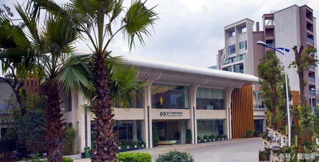 顶级豪华温泉水乐园,顶级温泉度假酒店大厅