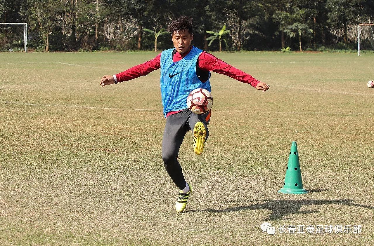 「冬训人物」杜震宇：年轻球员需提升实力抓住机会