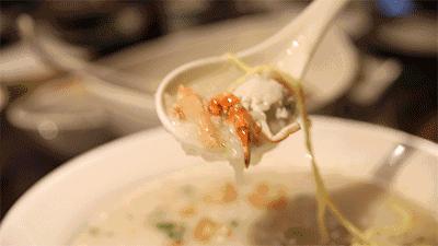 腊八到甜粥暖胃,腊八粥如何熬制才会粘稠