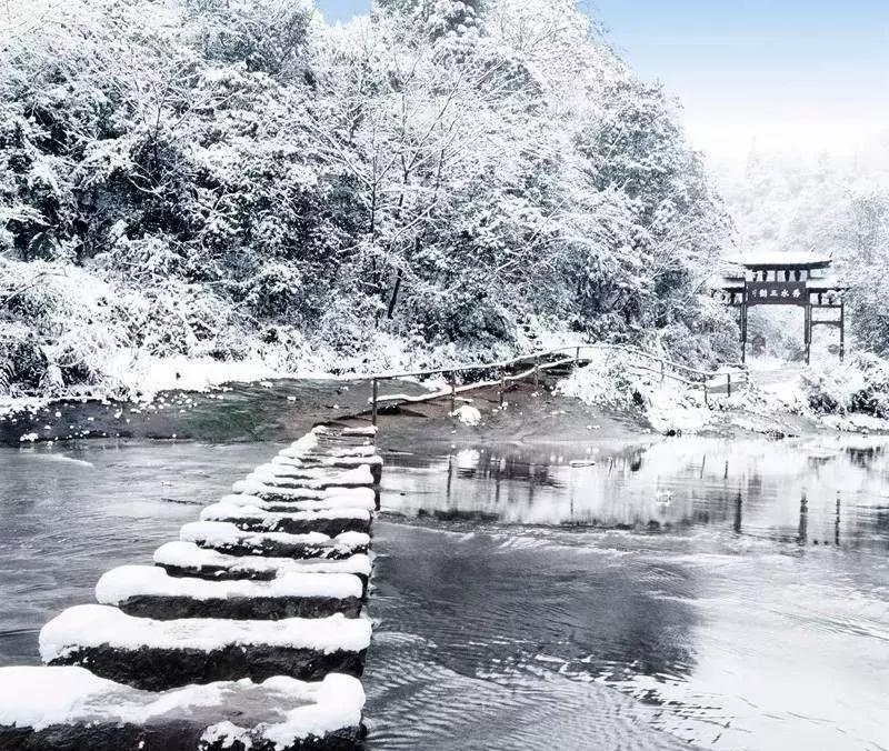 成都附近玩雪攻略少走路,成都内冬季玩雪攻略