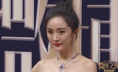 蔡依林红色眼妆,蔡依林紫色艳后造型