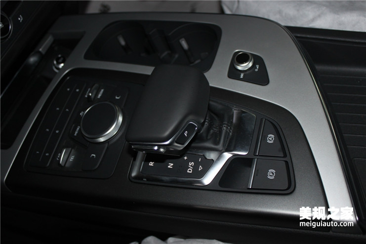 2011年3.0t奥迪q7的油耗是多少,奥迪q73.0t和宝马x53.0t哪个好