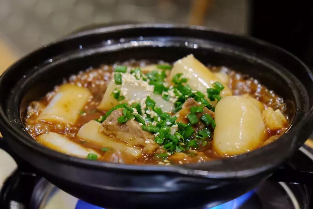 贵阳平价海鲜店,高大上的海鲜店装修