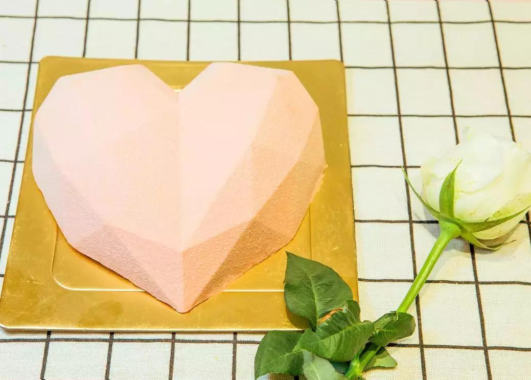 香港排长龙奶茶店,香港排长龙的奶茶店