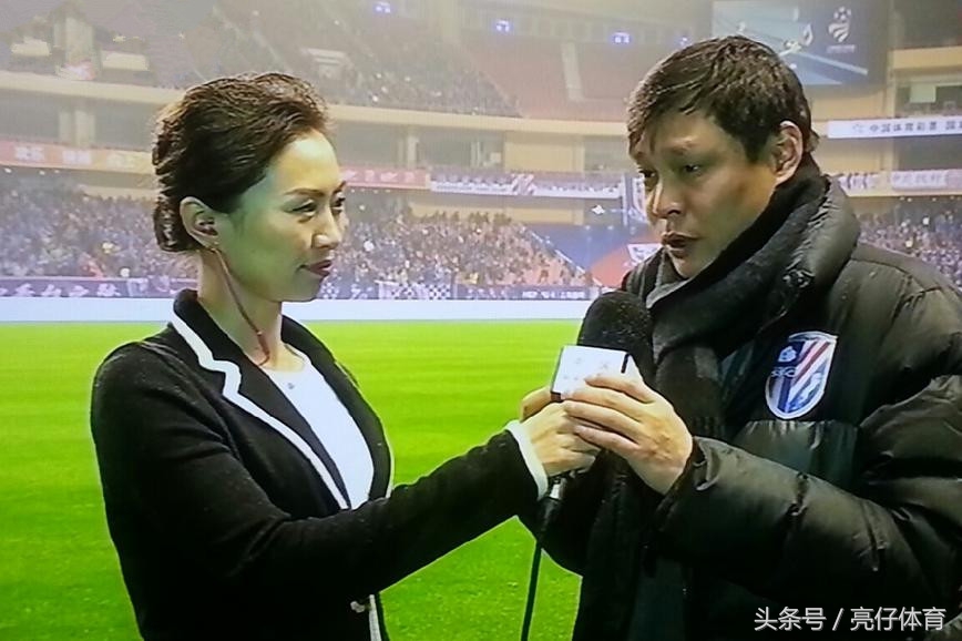 中国首位亚洲足球先生实力远超现役国脚有他的日子球迷好幸福!