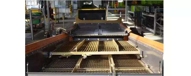 新款谷王tb90和te90收割机,谷王te90纵轴流收割机的毛病