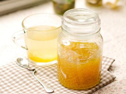 自制蛋清蜂蜜面膜的功效,自制蜂蜜美白祛斑面膜