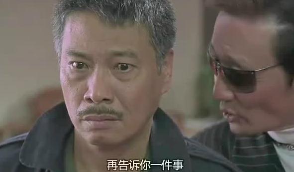 他拍出了中国最经典的足球电影,如今白发苍苍得让人心疼