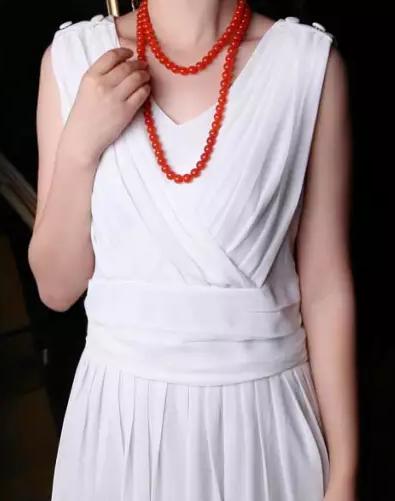 南红漂亮手串,南红珠子买回来怎么量尺寸