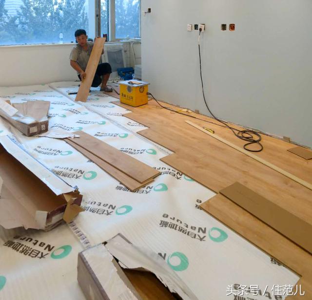 实木地板比较经济实惠,实木地板哪个价廉物美