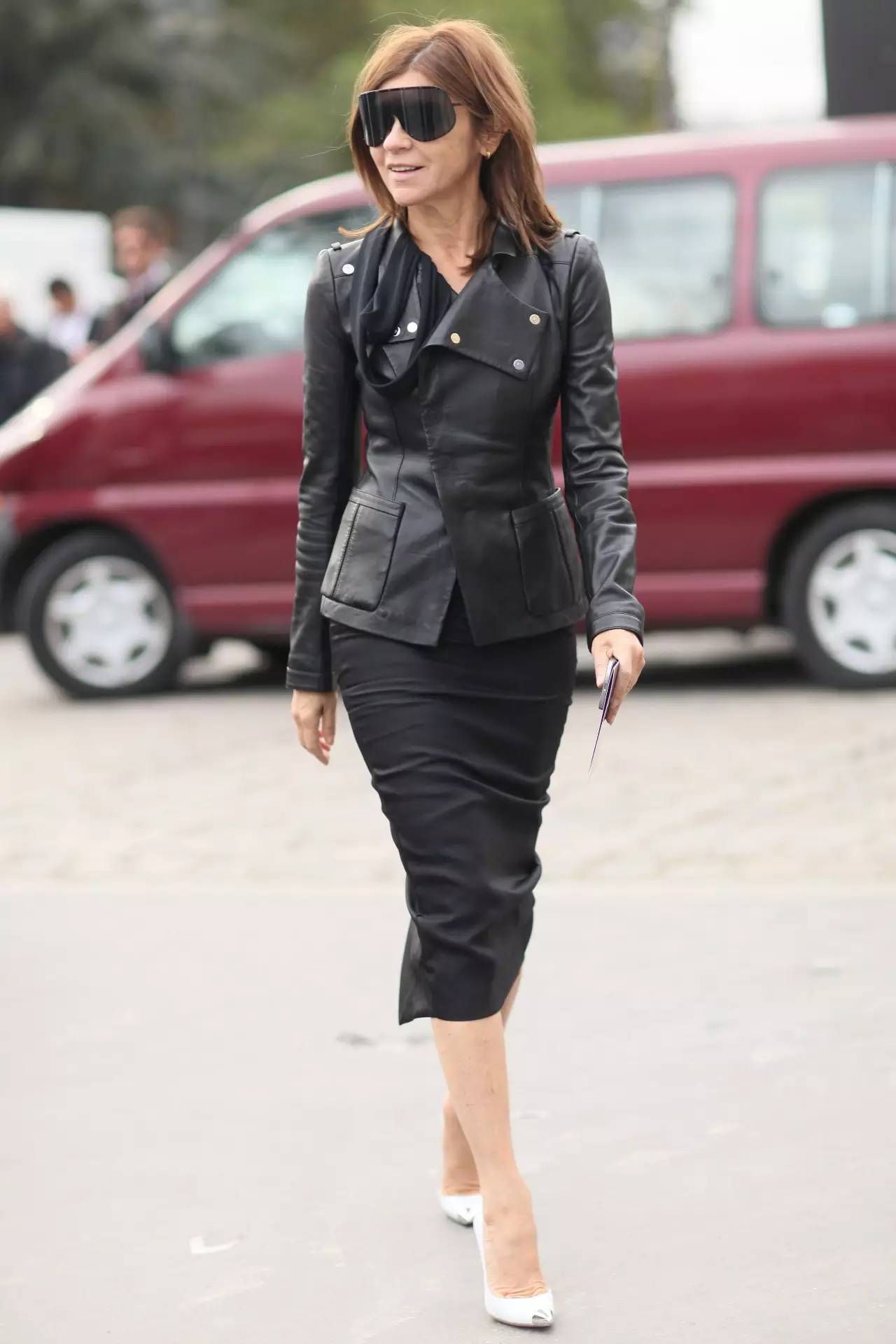 有哪些好看的小黑裙,小众又有设计感夏天必备小黑裙