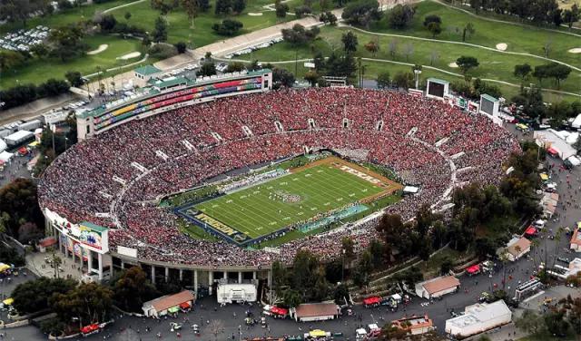 如果给足球场来个选美这些地儿你踢掉哪个?