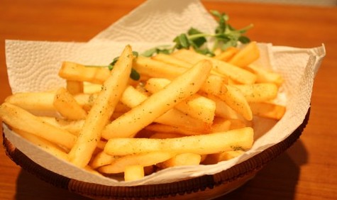 孕期睡觉前吃点什么好,孕期要吃些什么好东西