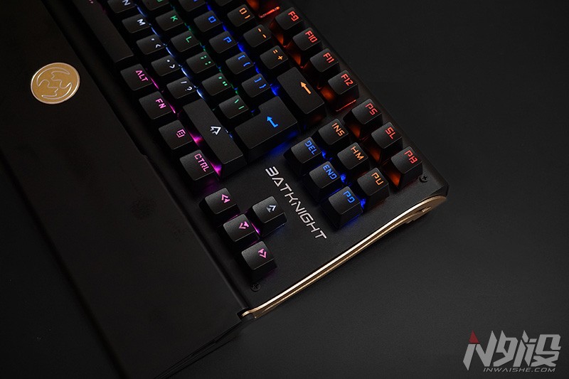 蝙蝠骑士鸭嘴兽鼠标,蝙蝠骑士键盘品控