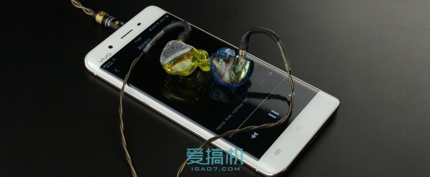 vivoxplay5和旗舰版的区别,vivoxplay5旗舰版价格表