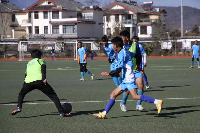 可喜可贺,丽*青江**少年足球不断崛起,又将出战多条战线!