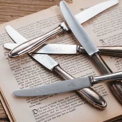 送的礼物从来就不会让人失望,送礼物的人不重要