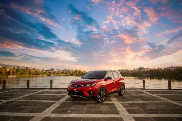 啊啊啊!这是一首近8w人围观,开口跪的*脑洗**魔音!