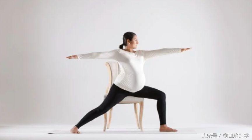 产后骨盆前倾瑜伽动作,缓解孕期骨盆痛的瑜伽动作