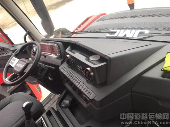 最近卖车的4s店,4s店卖车牛气冲天