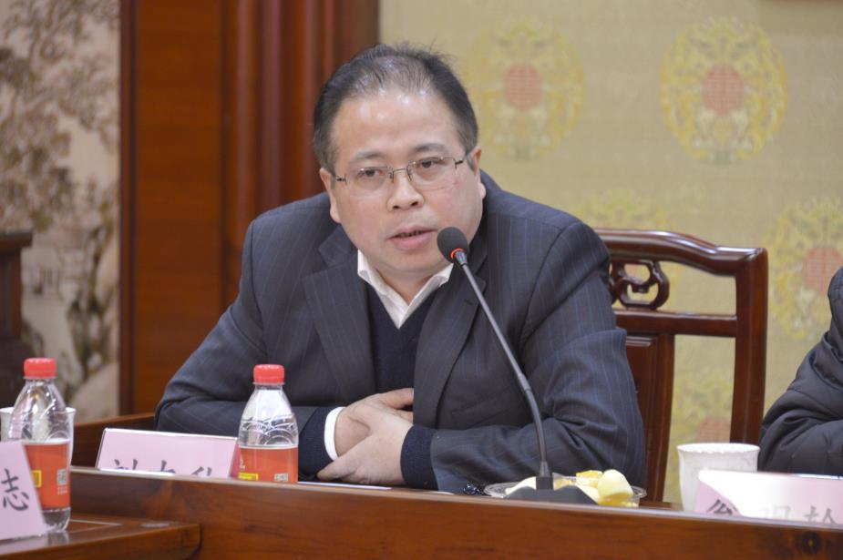 大咖齐聚畅所欲言谋发展,大咖汇聚共论直销新征程