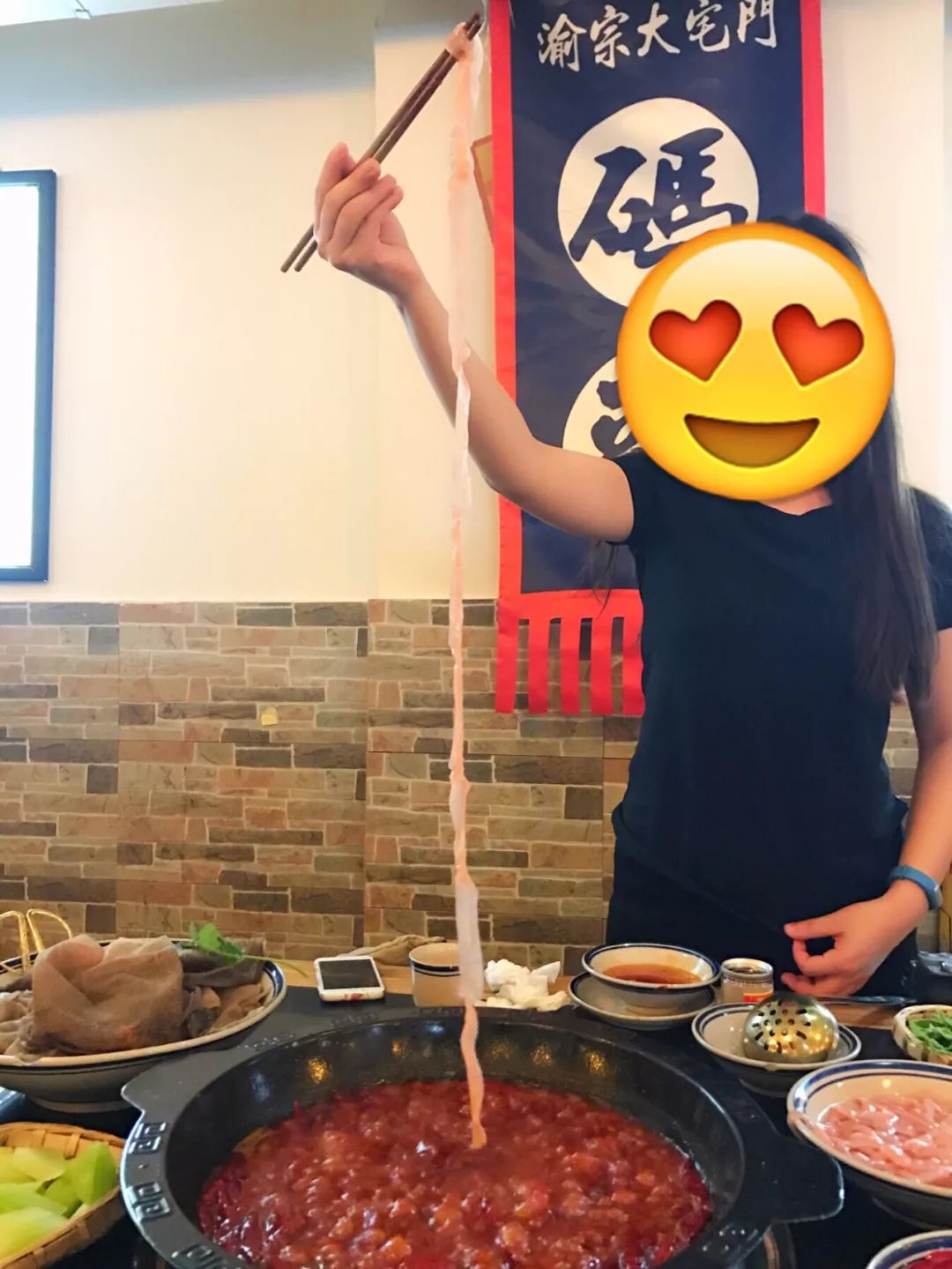 重庆火锅前十强十大必点菜,冬天重庆南山火锅推荐