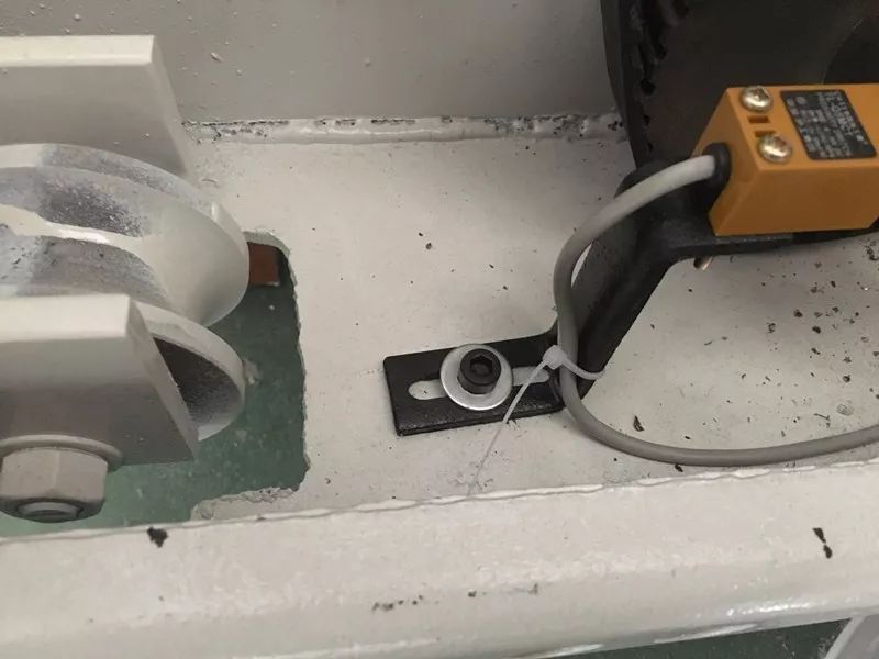 绗缝机机头走不下针怎么回事,绗缝机针回不到高位