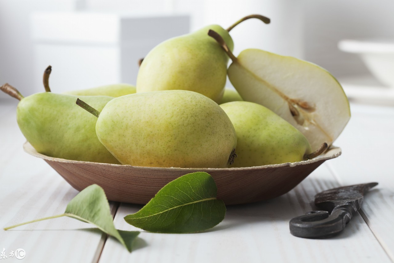 怀孕不同时期吃什么水果讲究大，专家说这样吃，生一个漂亮宝宝