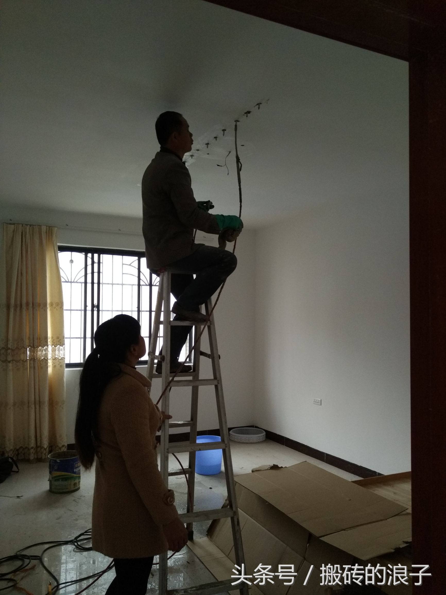 屋顶漏水修补方法灌浆法,屋面渗水施工