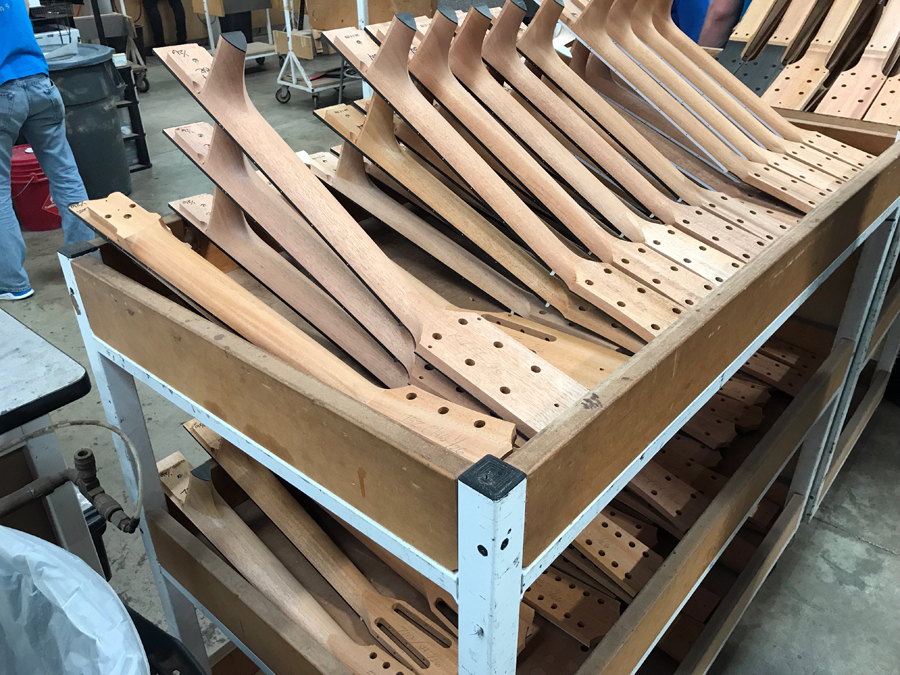 吉他中国专访视频,taylor吉他全系列