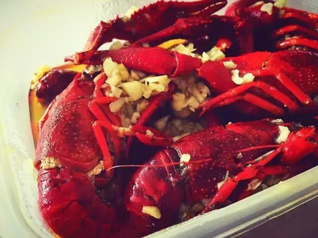 大连这些高逼格美食1张毛爷爷就搞定，约会的首选！