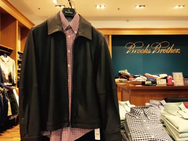 时代广场奥特莱斯打折店,katespade是什么档次