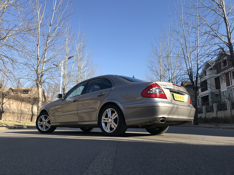 奔驰e280哪一年的车,跑了10年的车怎么样
