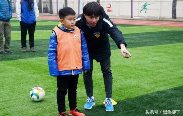 张修维回应球迷,张修维为啥没球踢