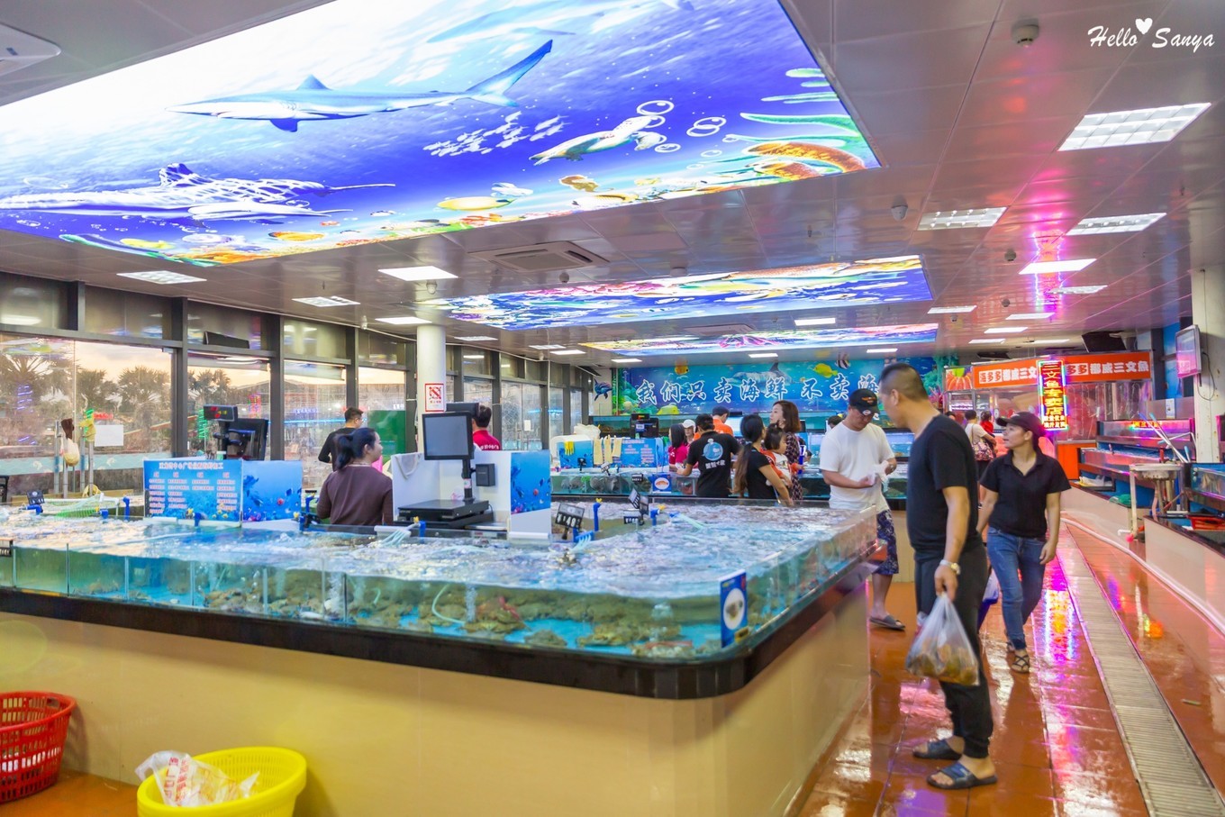 吃货们的福利，春节来三亚，墙裂推荐的特色美食全攻略