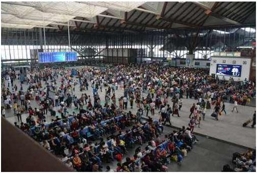 春运驾驶员安全行车注意事项,春运期间乘坐火车都需要哪些手续