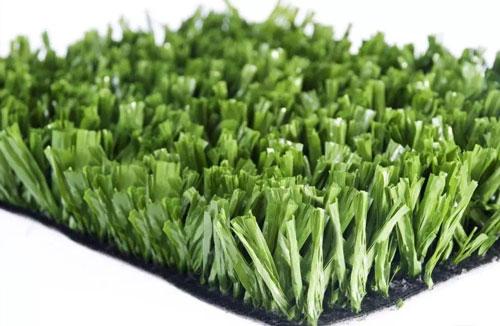 人造草坪体育场地材料,人造草坪场地施工流程步骤