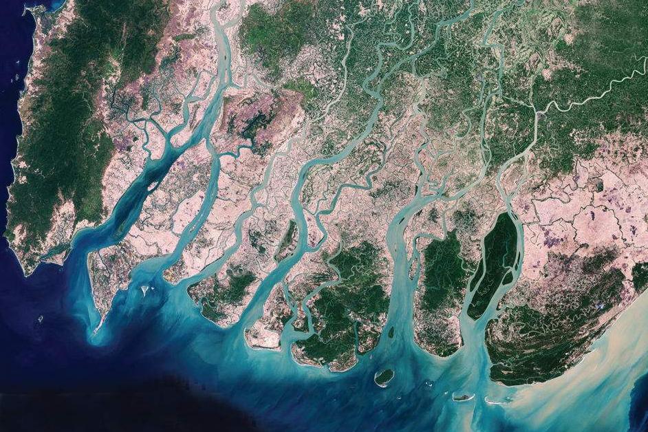 世界上九大海湾,世界第一大海湾图片