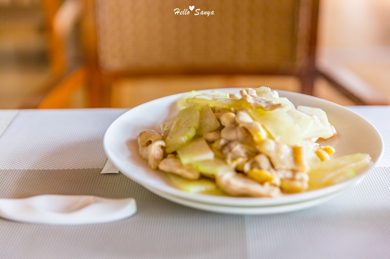 吃货们的福利，春节来三亚，墙裂推荐的特色美食全攻略