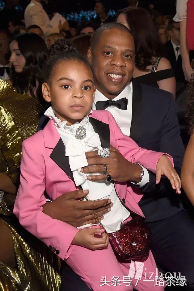 王诗龄伊丽莎白二世,王诗龄奢华