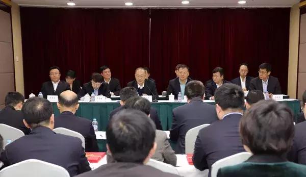 落实二十大精神开创工作新局面,集团公司学习十九大精神通知