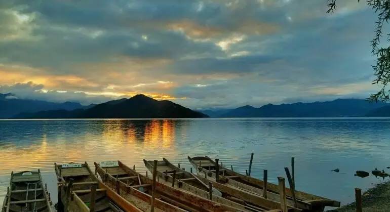 吐槽秀年前泸沽湖的一次销魂的邂逅，姑娘现在找到我要过一辈子！