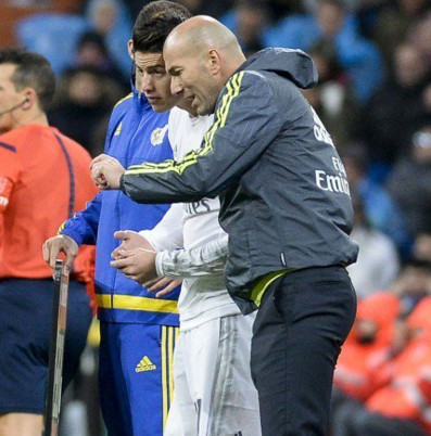 齐达内15个精彩入球,齐达内十大经典比赛