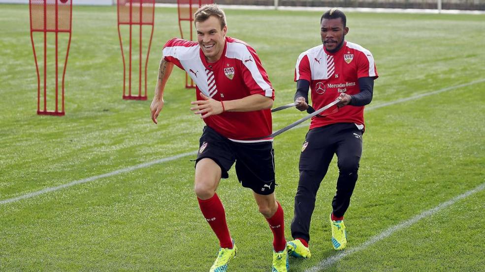 为保级，有的队花2717443.61元，有的队集齐3个日本人